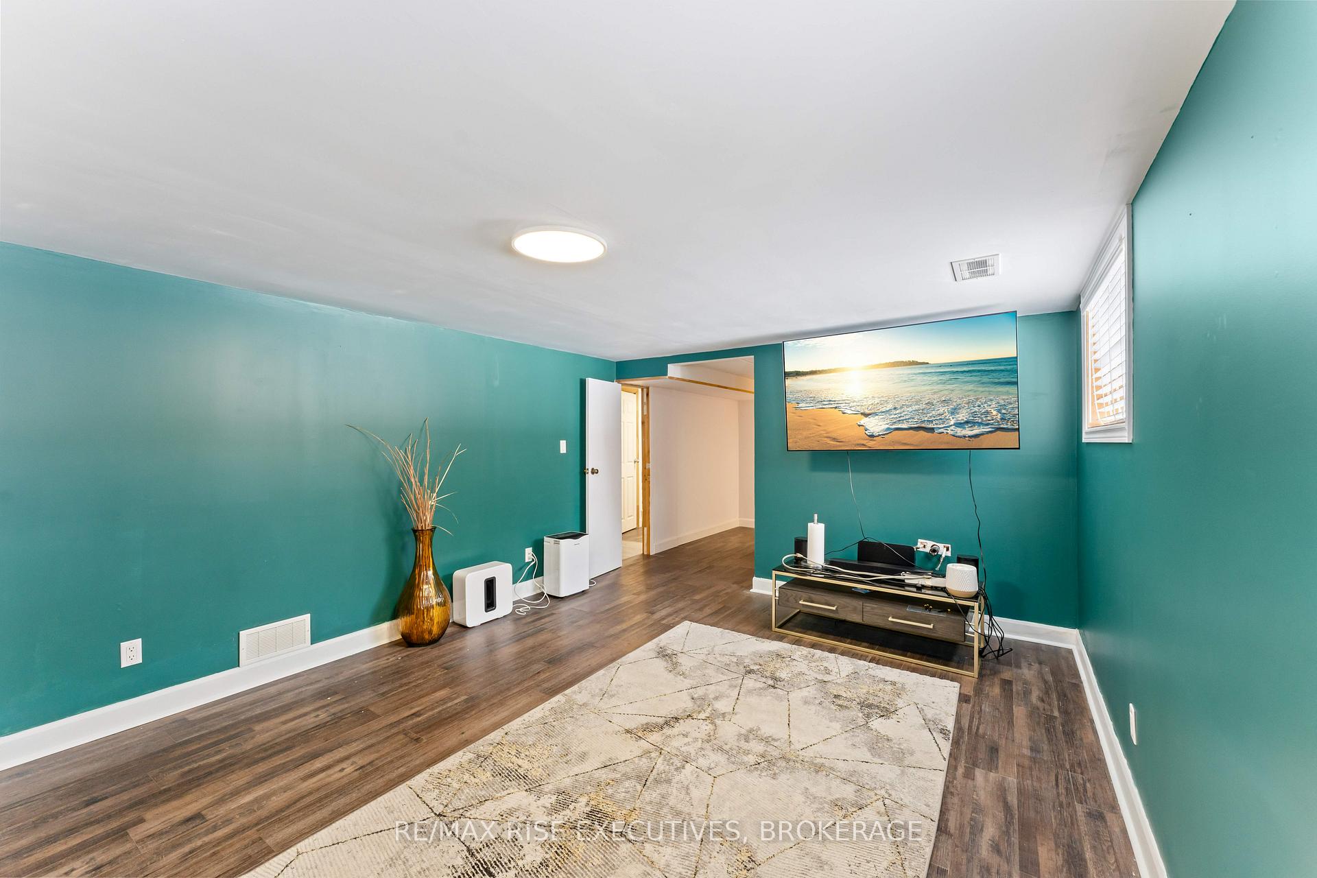 Photo 28 of 10 Barker Drive, Kingston, Kingston East (Incl Barret Crt) — HOMEH