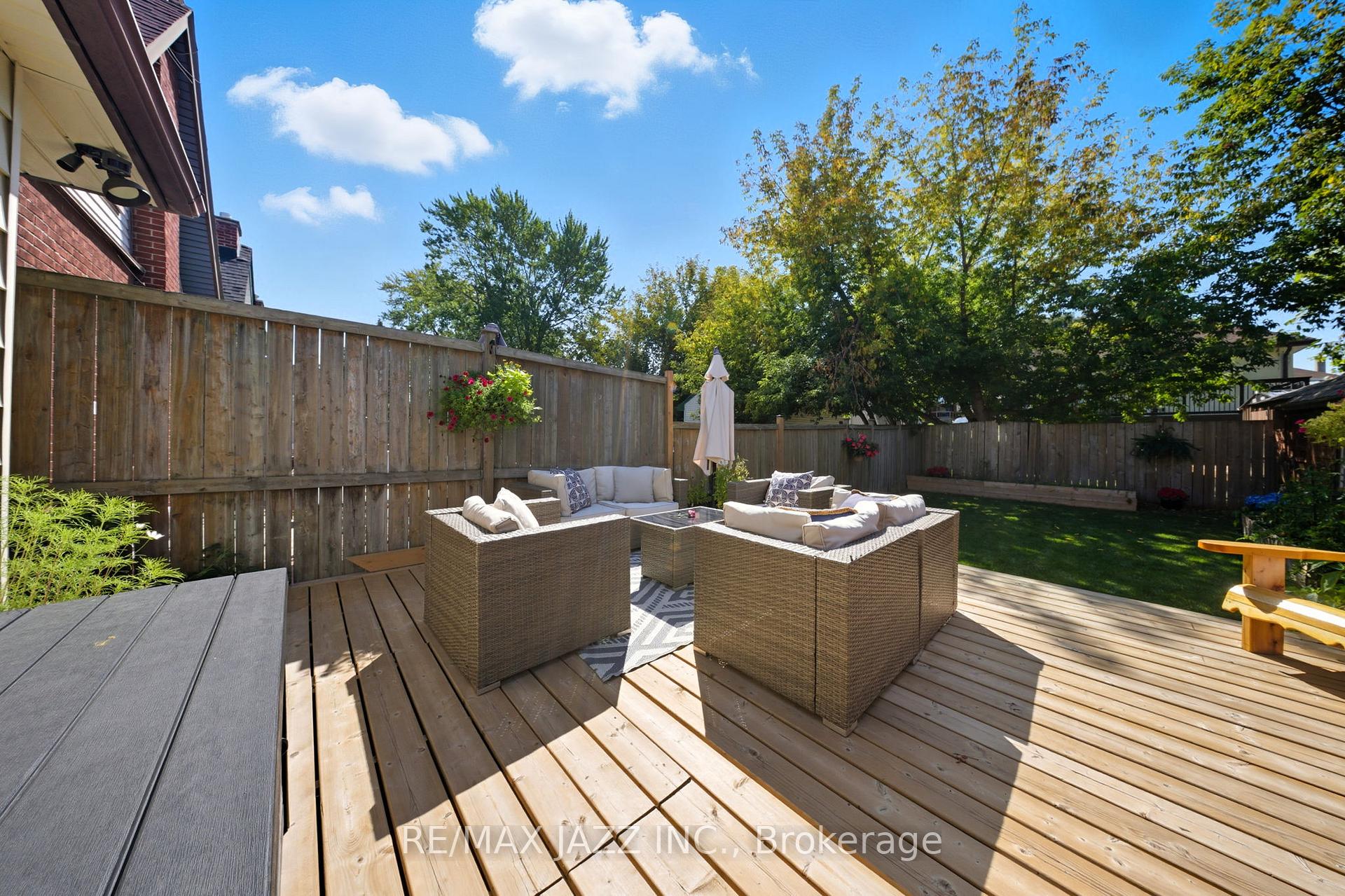 Photo 25 of 264 Ritson Road S, Oshawa, Central — HOMEH