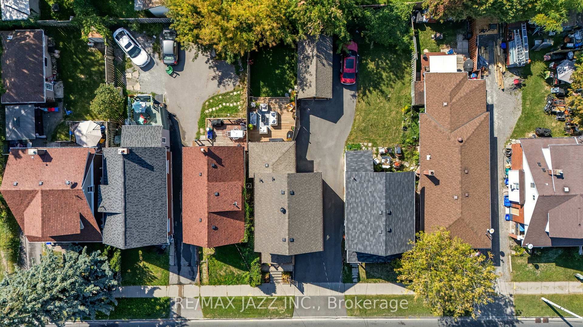 Photo 35 of 264 Ritson Road S, Oshawa, Central — HOMEH