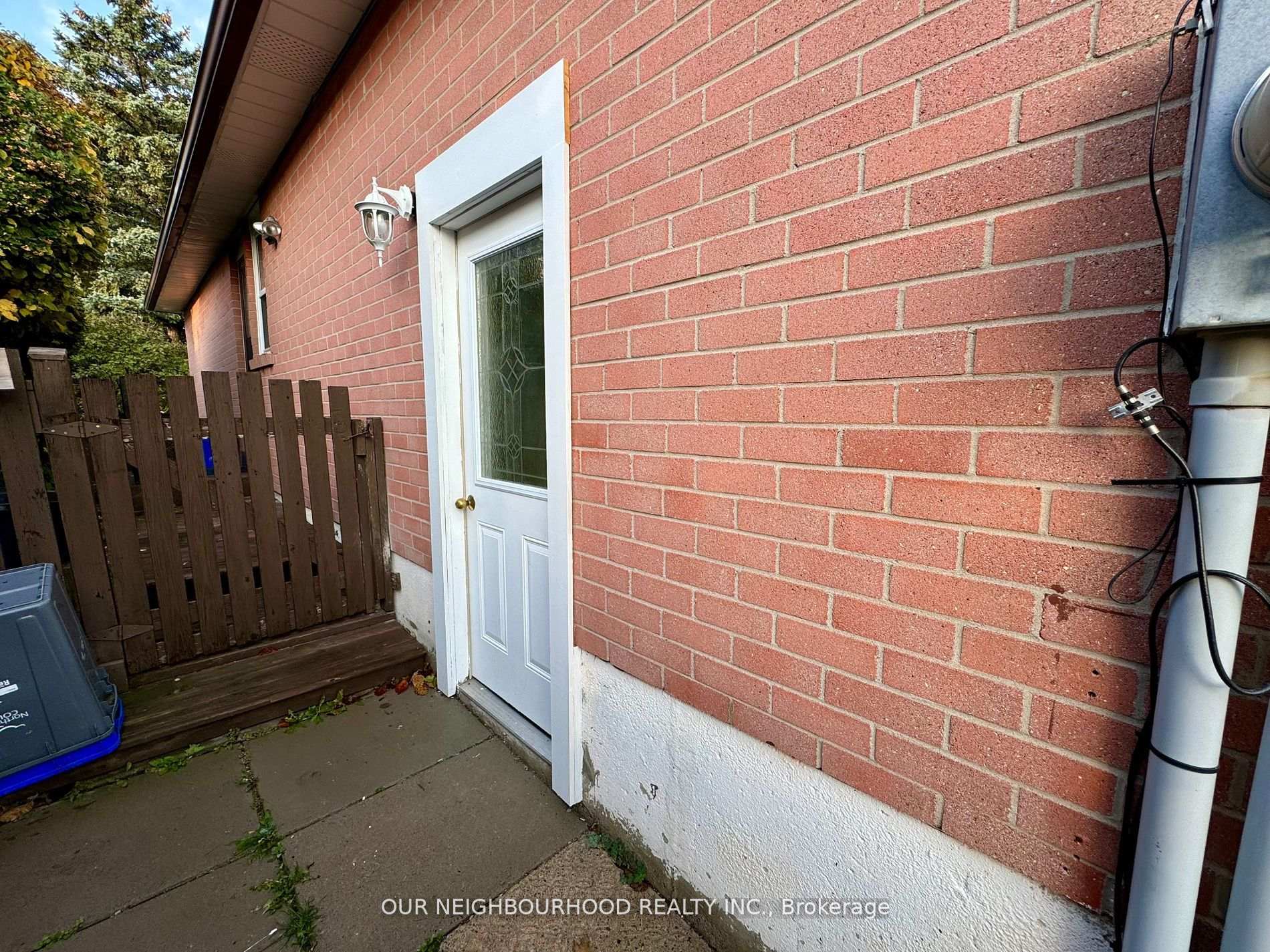 Photo 14 of 61 Pochon Avenue, Port Hope — HOMEH