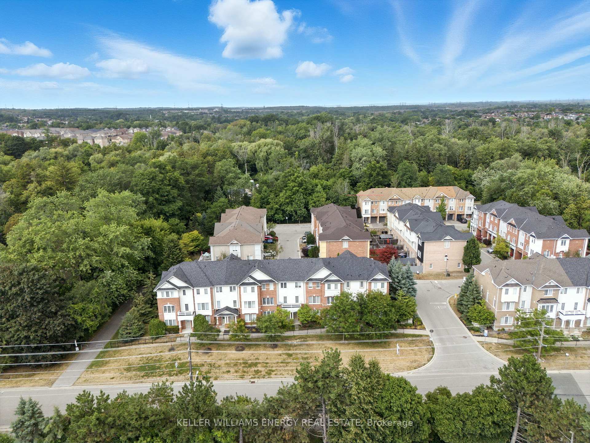 Front of Unit 15, 1790 Finch Avenue