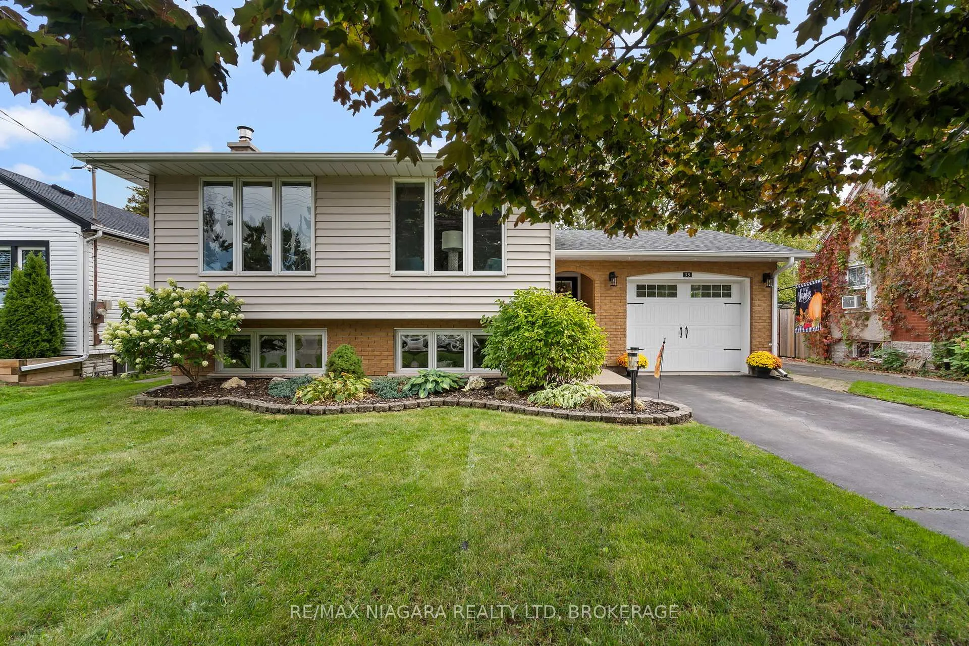 Front of 39 Rosemount Avenue