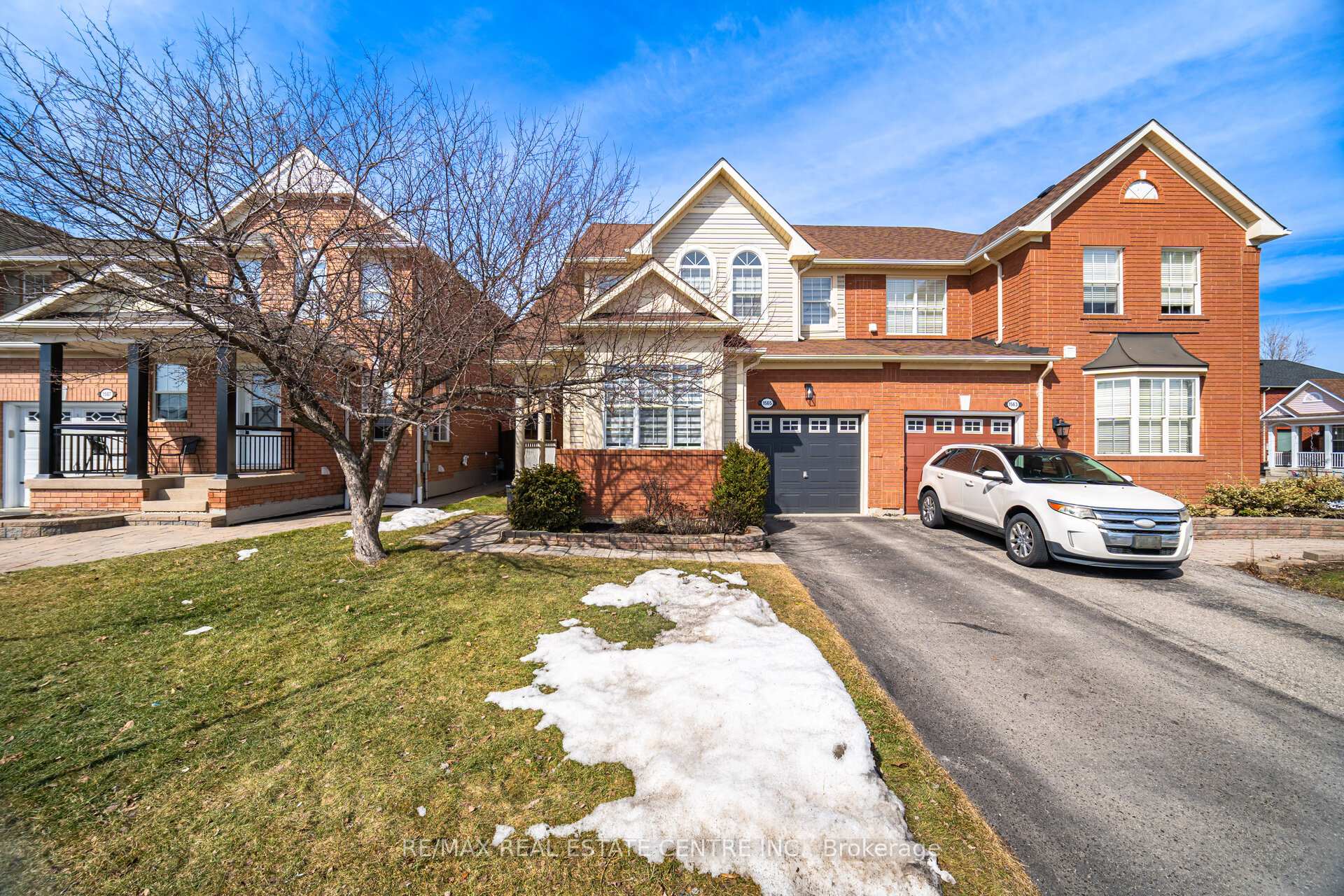 Photo 2 of 1565 Evans Terrace, Milton, Clarke — HOMEH