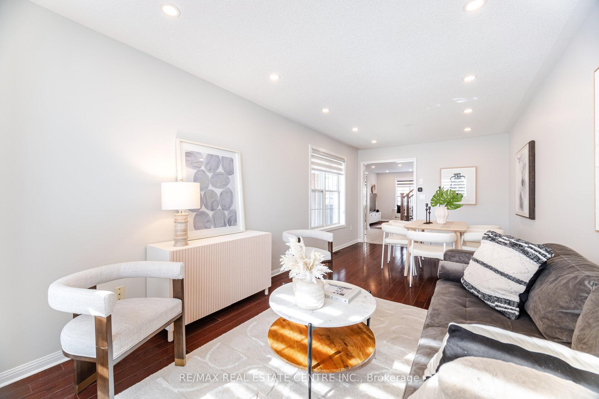 Photo 8 of 1565 Evans Terrace, Milton, Clarke — HOMEH