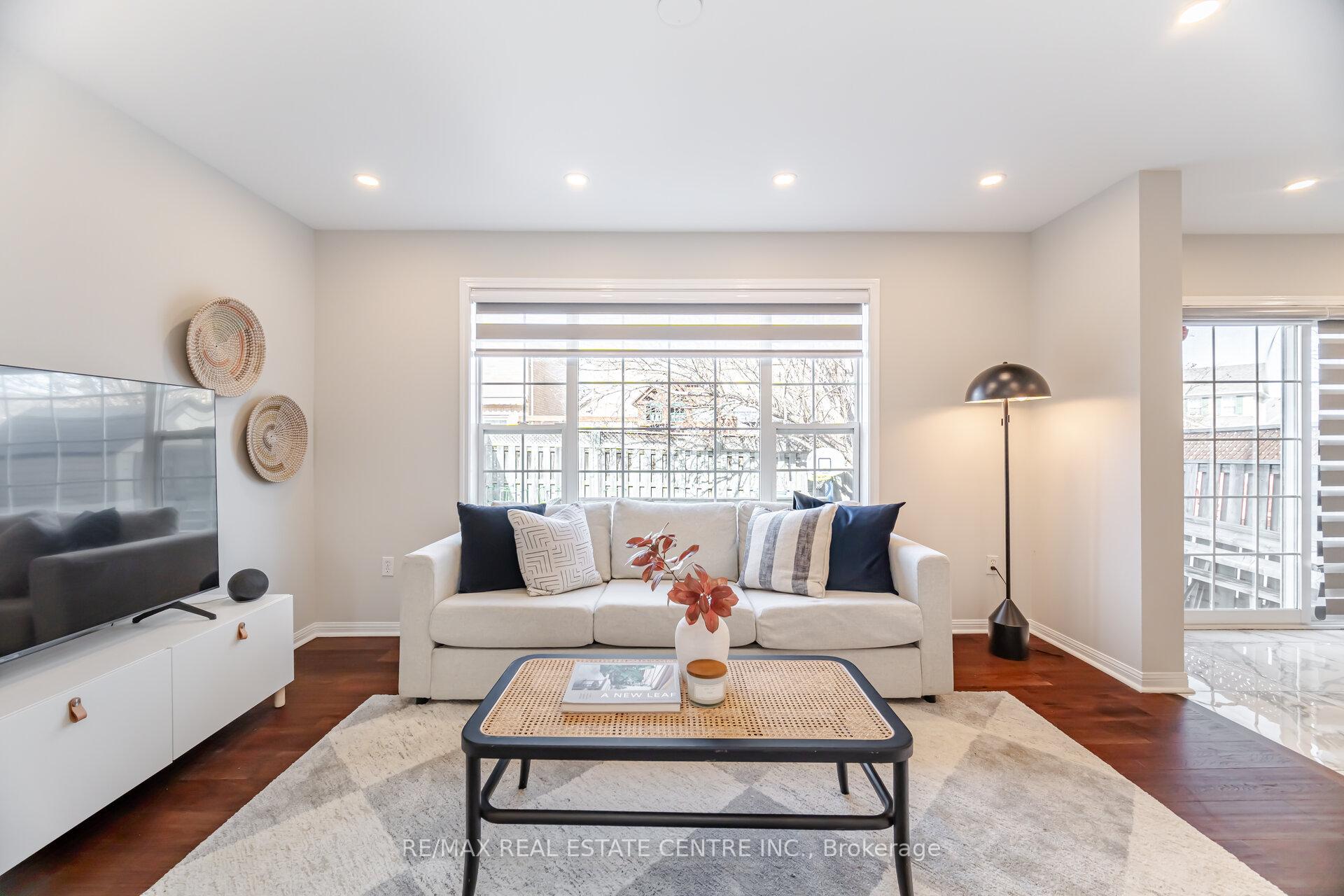 Photo 13 of 1565 Evans Terrace, Milton, Clarke — HOMEH