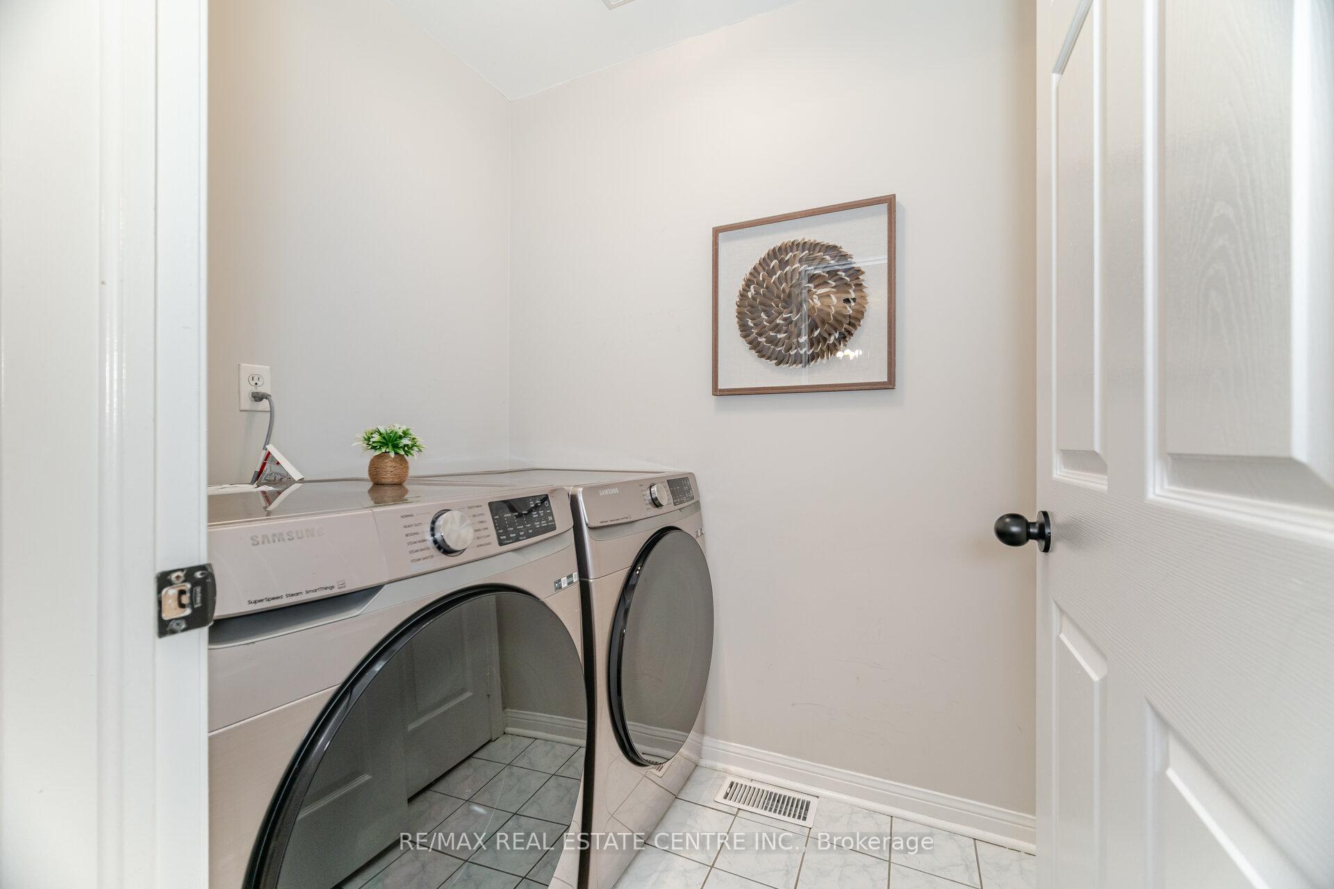 Photo 35 of 1565 Evans Terrace, Milton, Clarke — HOMEH