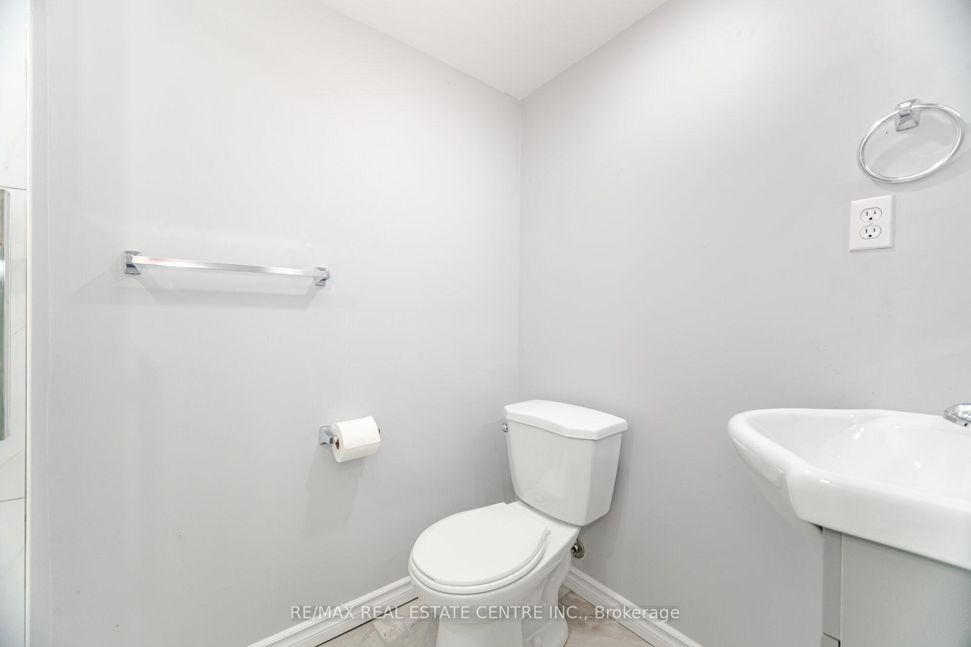 Photo 43 of 1565 Evans Terrace, Milton, Clarke — HOMEH