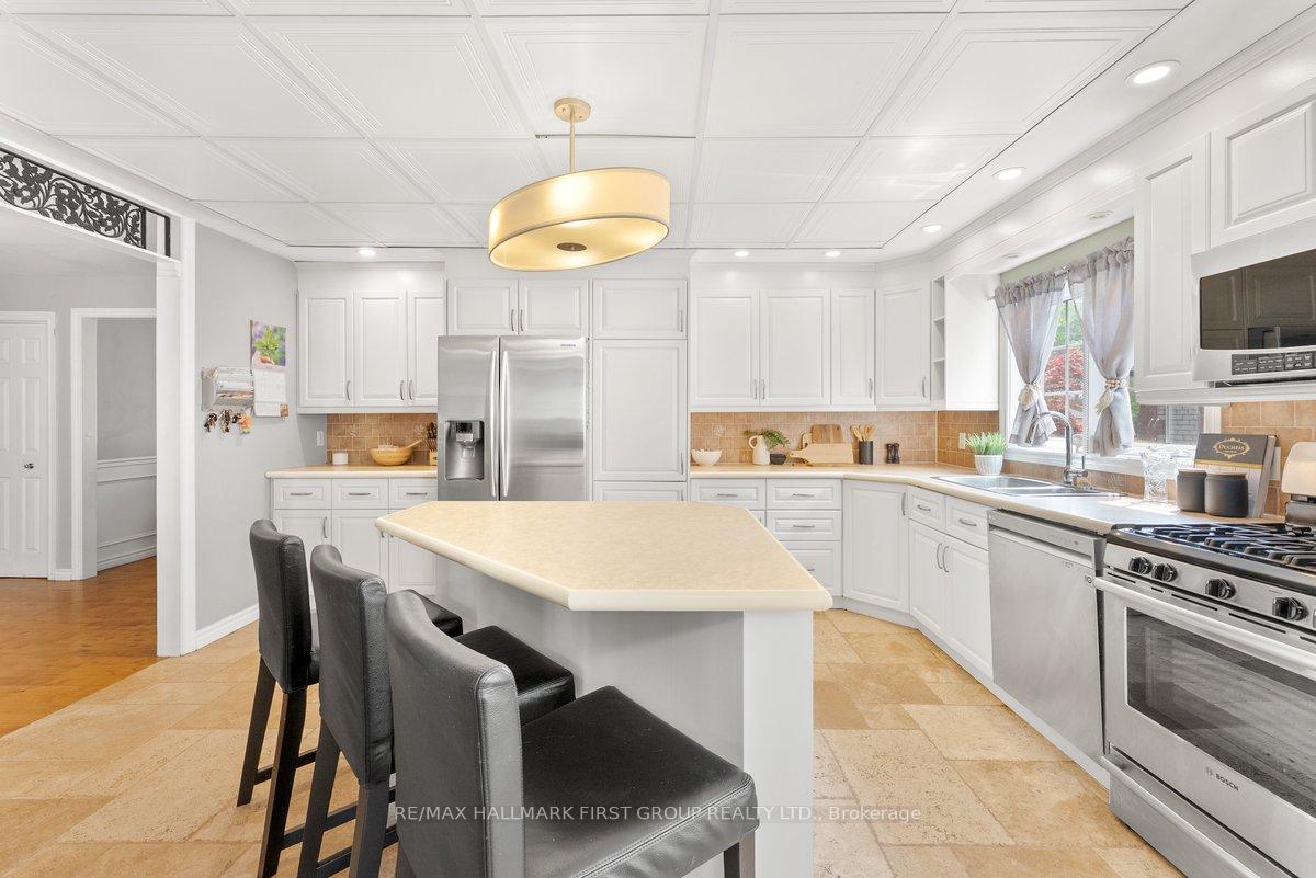 Photo 15 of 608 Marksbury Road, Pickering, West Shore — HOMEH