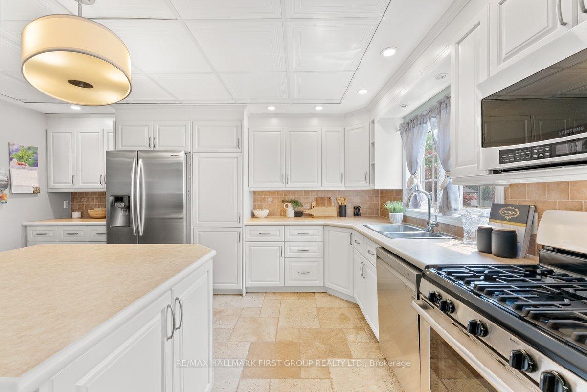 Photo 19 of 608 Marksbury Road, Pickering, West Shore — HOMEH