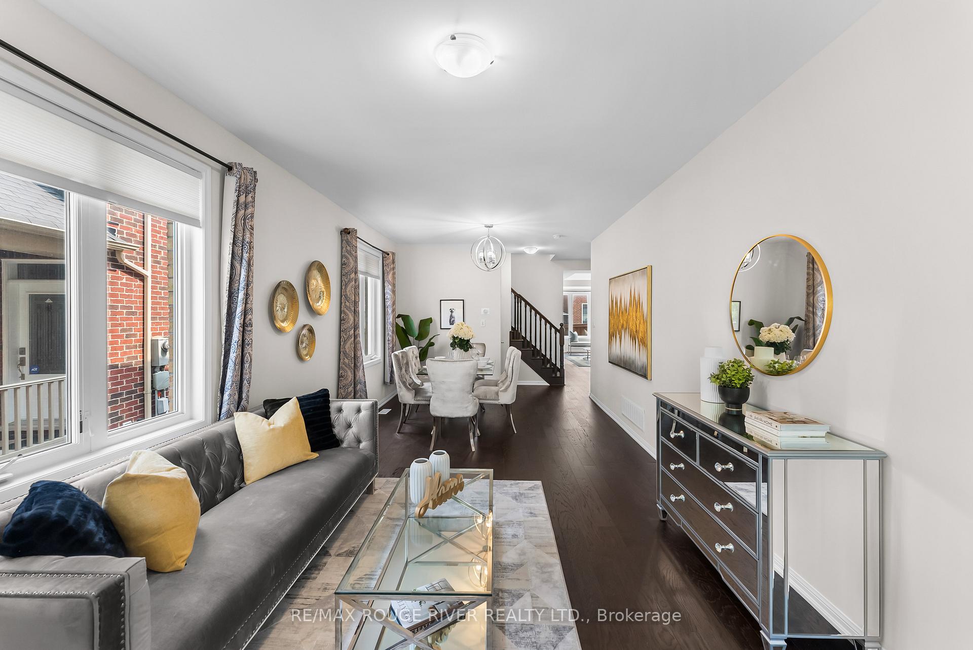 Photo 11 of 1862 Parkhurst Crescent, Pickering, Duffin Heights — HOMEH