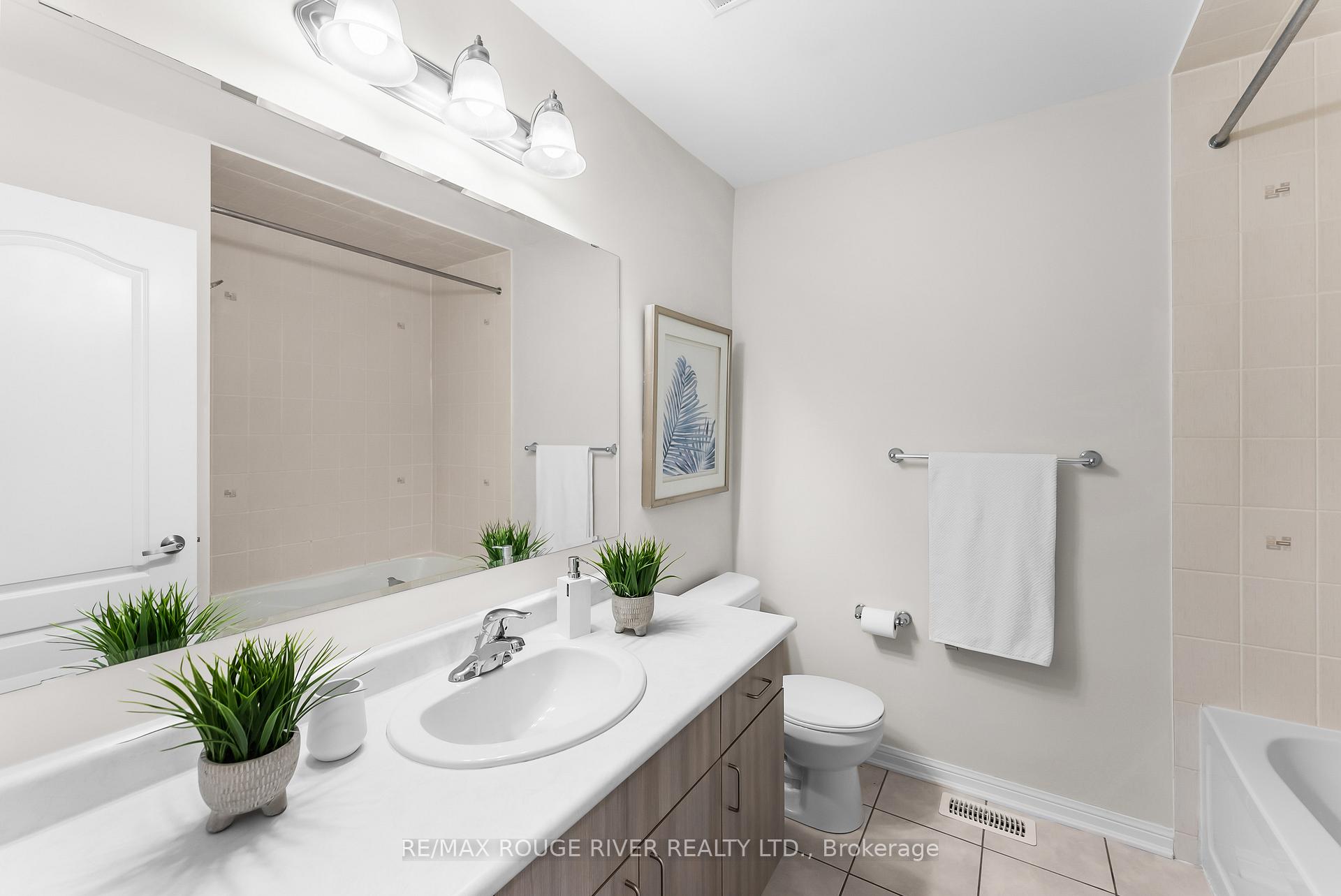 Photo 31 of 1862 Parkhurst Crescent, Pickering, Duffin Heights — HOMEH