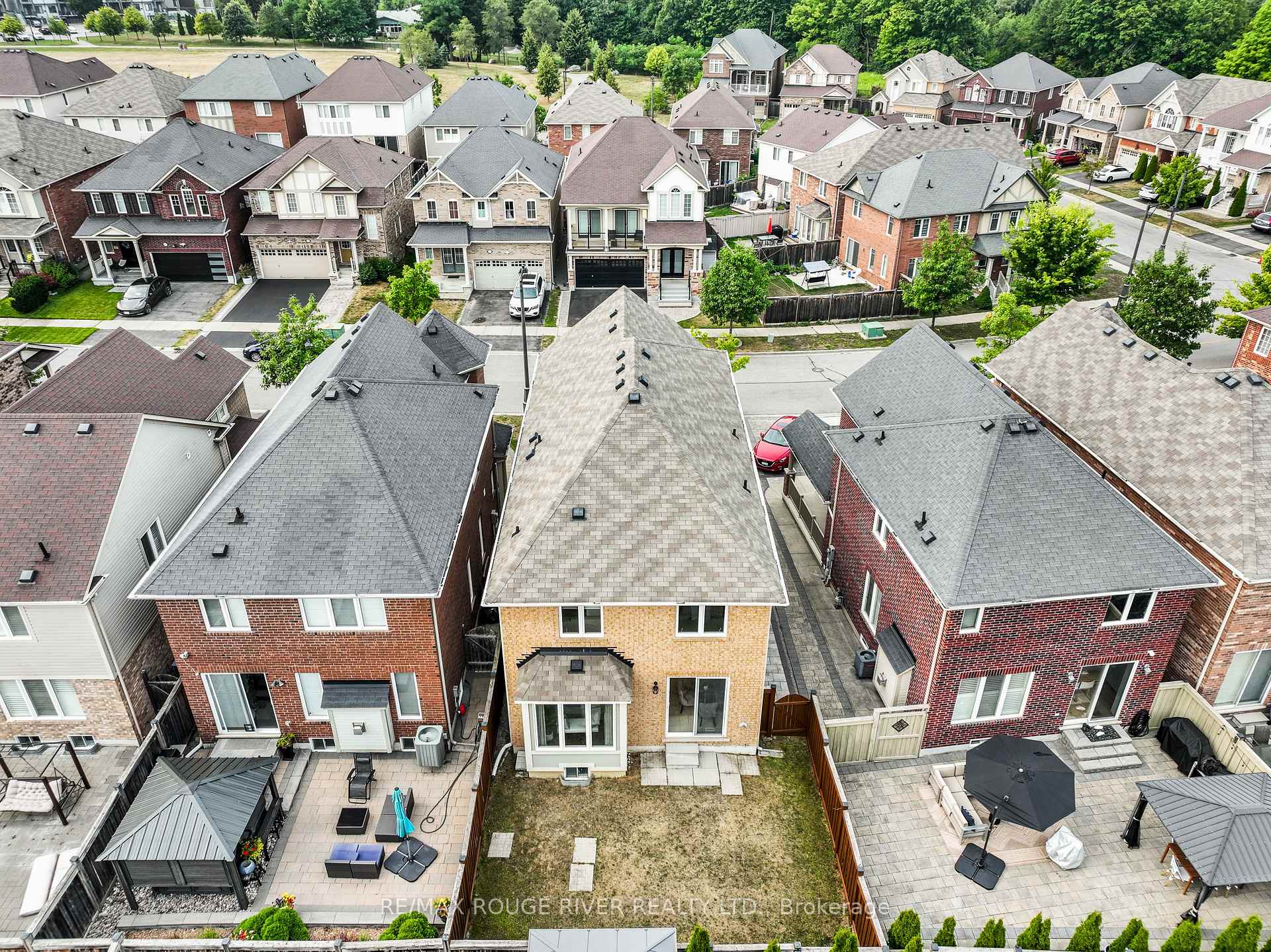 Photo 36 of 1862 Parkhurst Crescent, Pickering, Duffin Heights — HOMEH