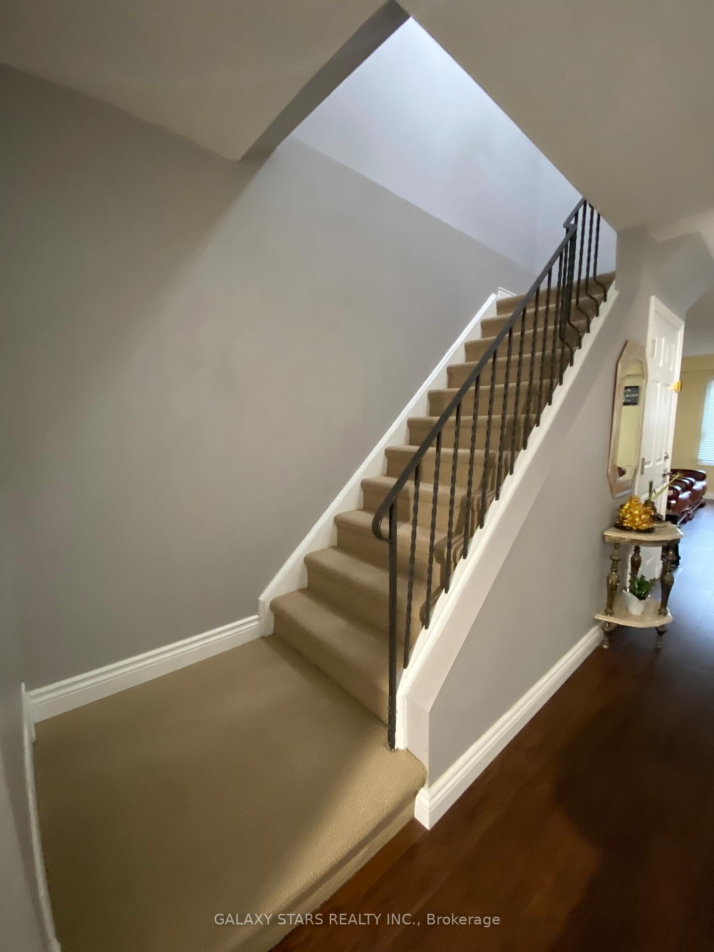 Photo 7 of 1894 Poppy Lane, Pickering, Liverpool — HOMEH