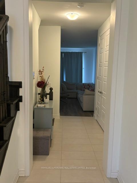 Photo 4 of 1743 Thames Circle, Milton, Bowes — HOMEH