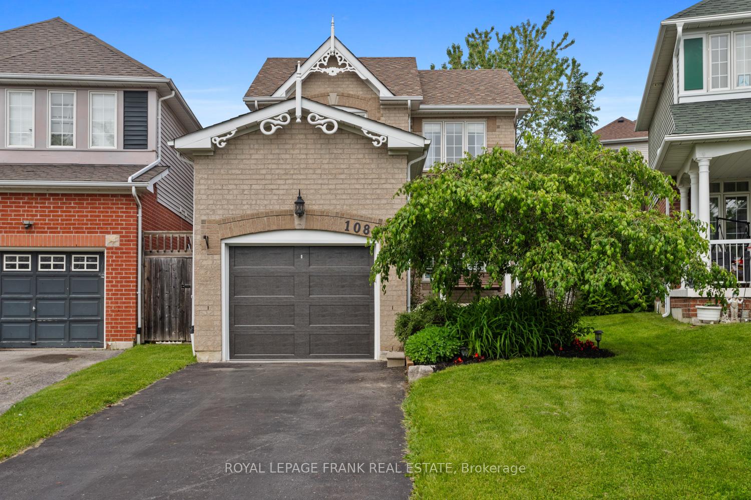 Photo 1 of 1089 Timberland Crescent, Oshawa, Pinecrest — HOMEH