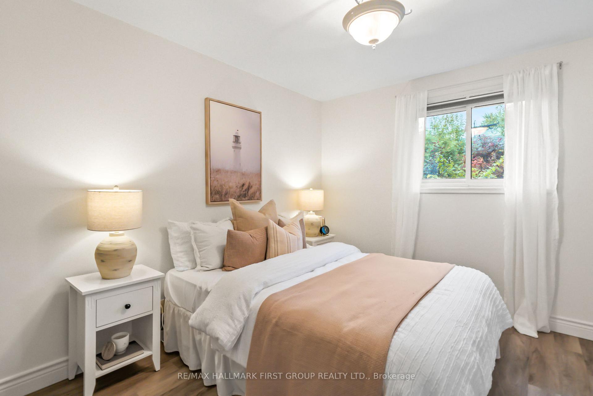 Photo 15 of 722 Balaton Avenue, Pickering, Bay Ridges — HOMEH