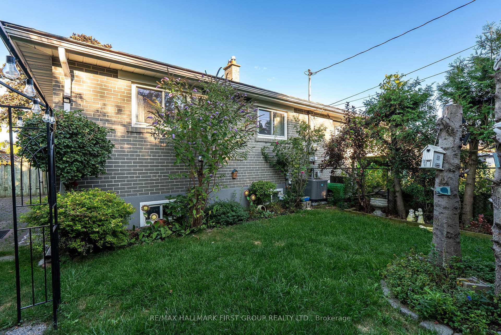 Photo 26 of 722 Balaton Avenue, Pickering, Bay Ridges — HOMEH