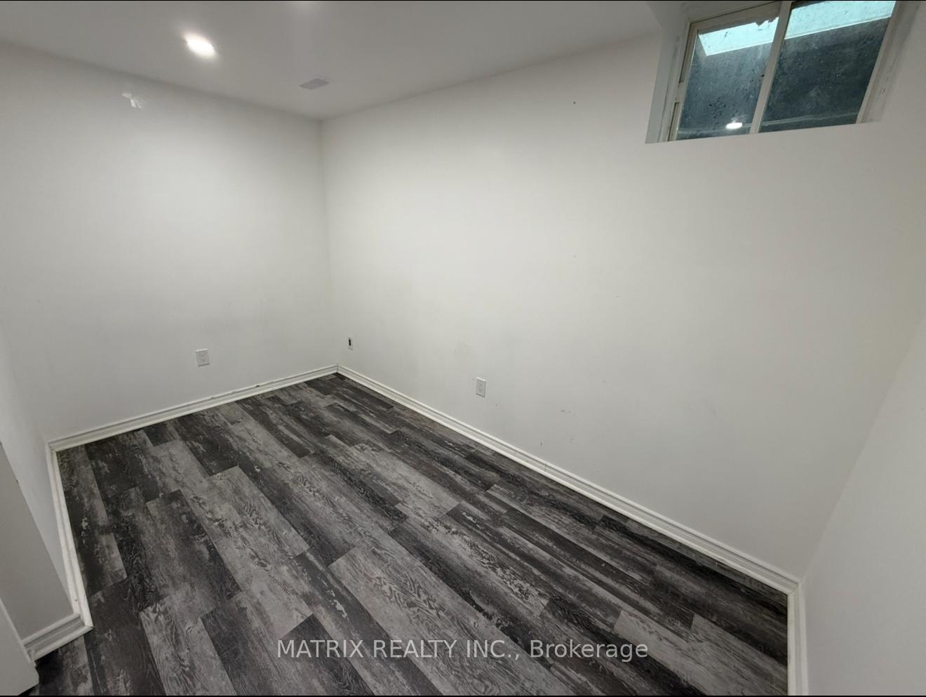 Photo 8 of 1823 Parkhurst Crescent, Pickering, Duffin Heights — HOMEH