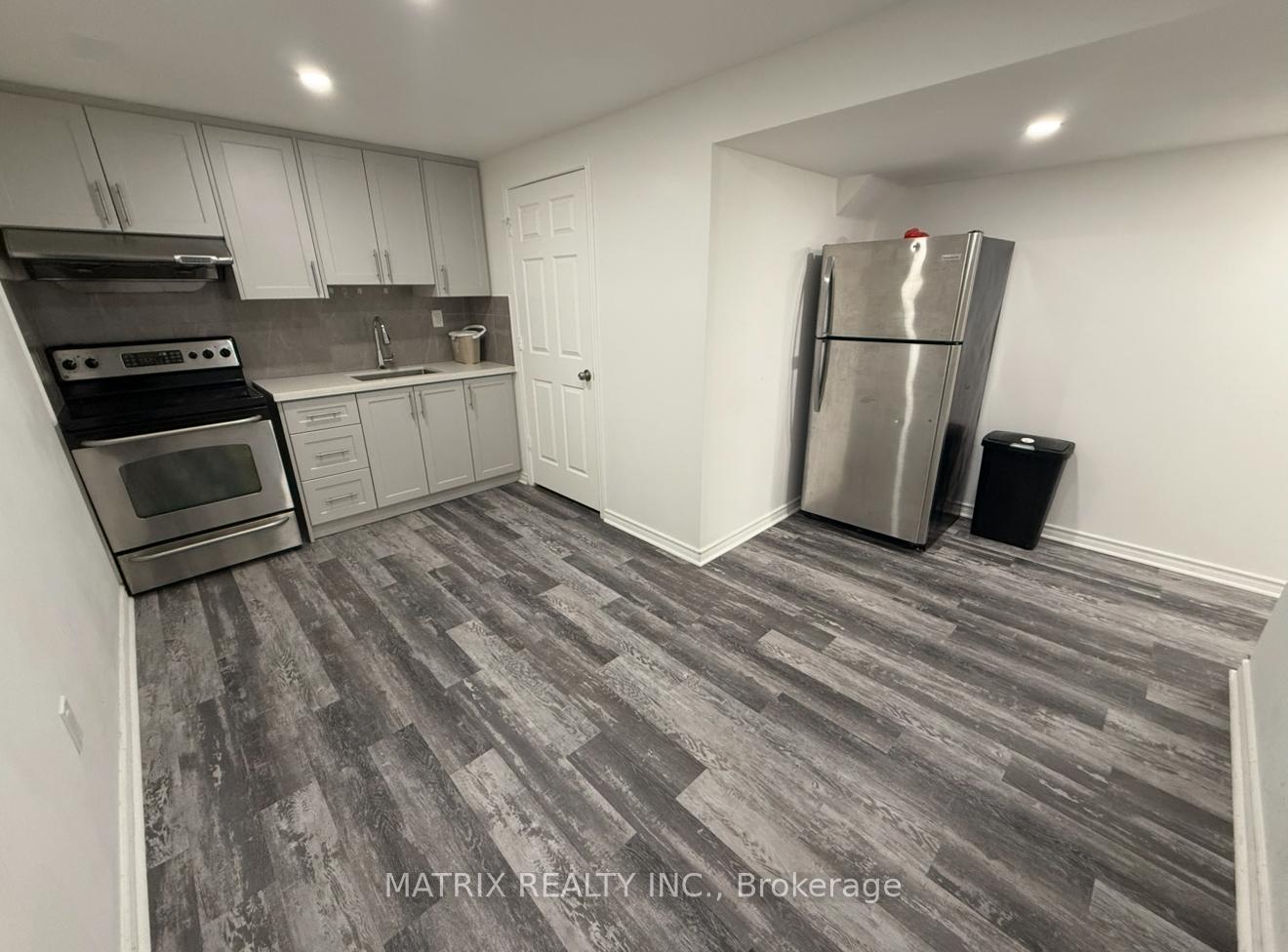 Photo 14 of 1823 Parkhurst Crescent, Pickering, Duffin Heights — HOMEH