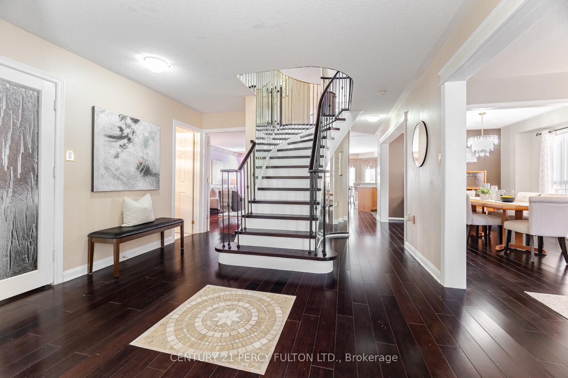 Photo 4 of 1602 Oakburn Street, Pickering, Highbush — HOMEH