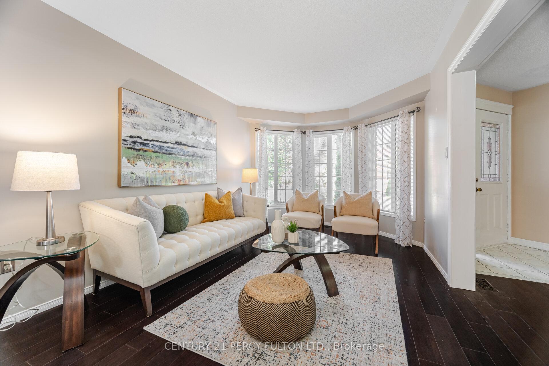 Photo 5 of 1602 Oakburn Street, Pickering, Highbush — HOMEH