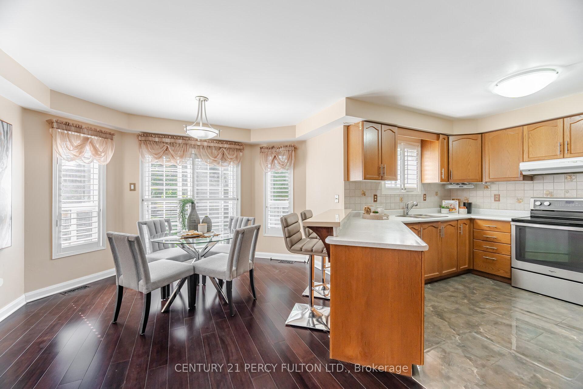 Photo 9 of 1602 Oakburn Street, Pickering, Highbush — HOMEH