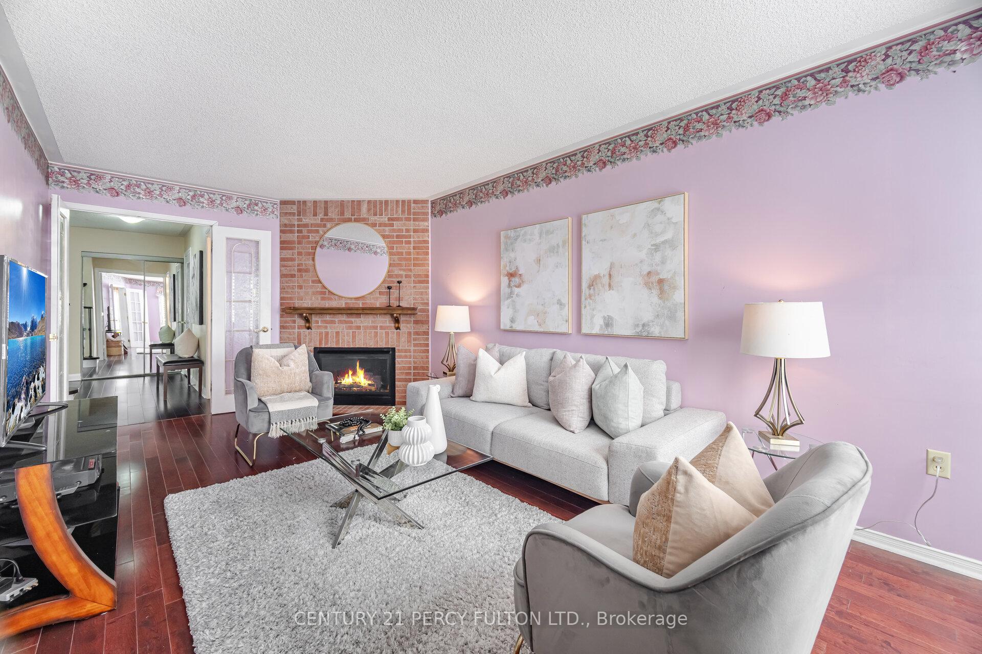 Photo 13 of 1602 Oakburn Street, Pickering, Highbush — HOMEH