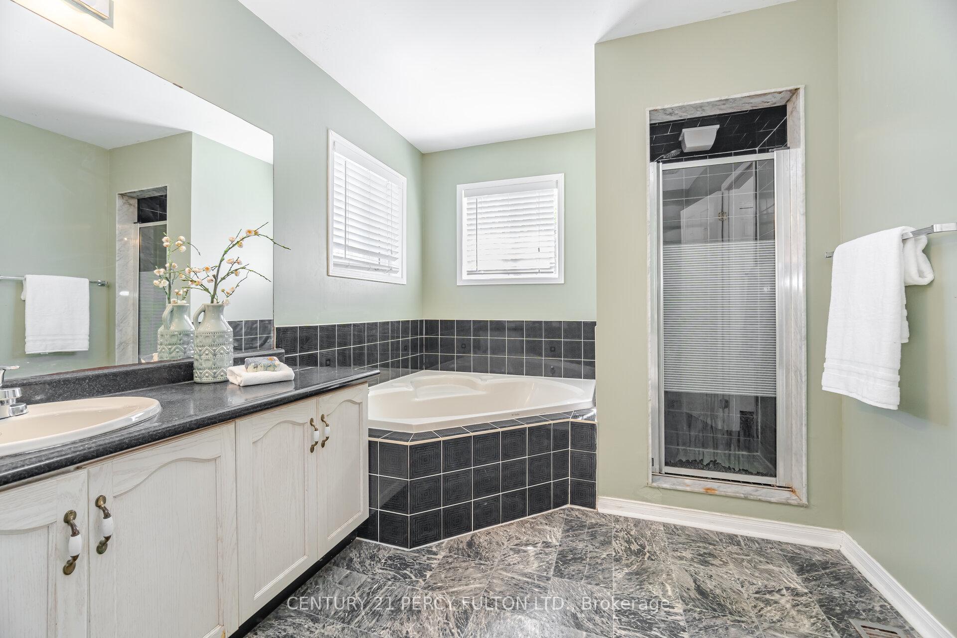 Photo 20 of 1602 Oakburn Street, Pickering, Highbush — HOMEH