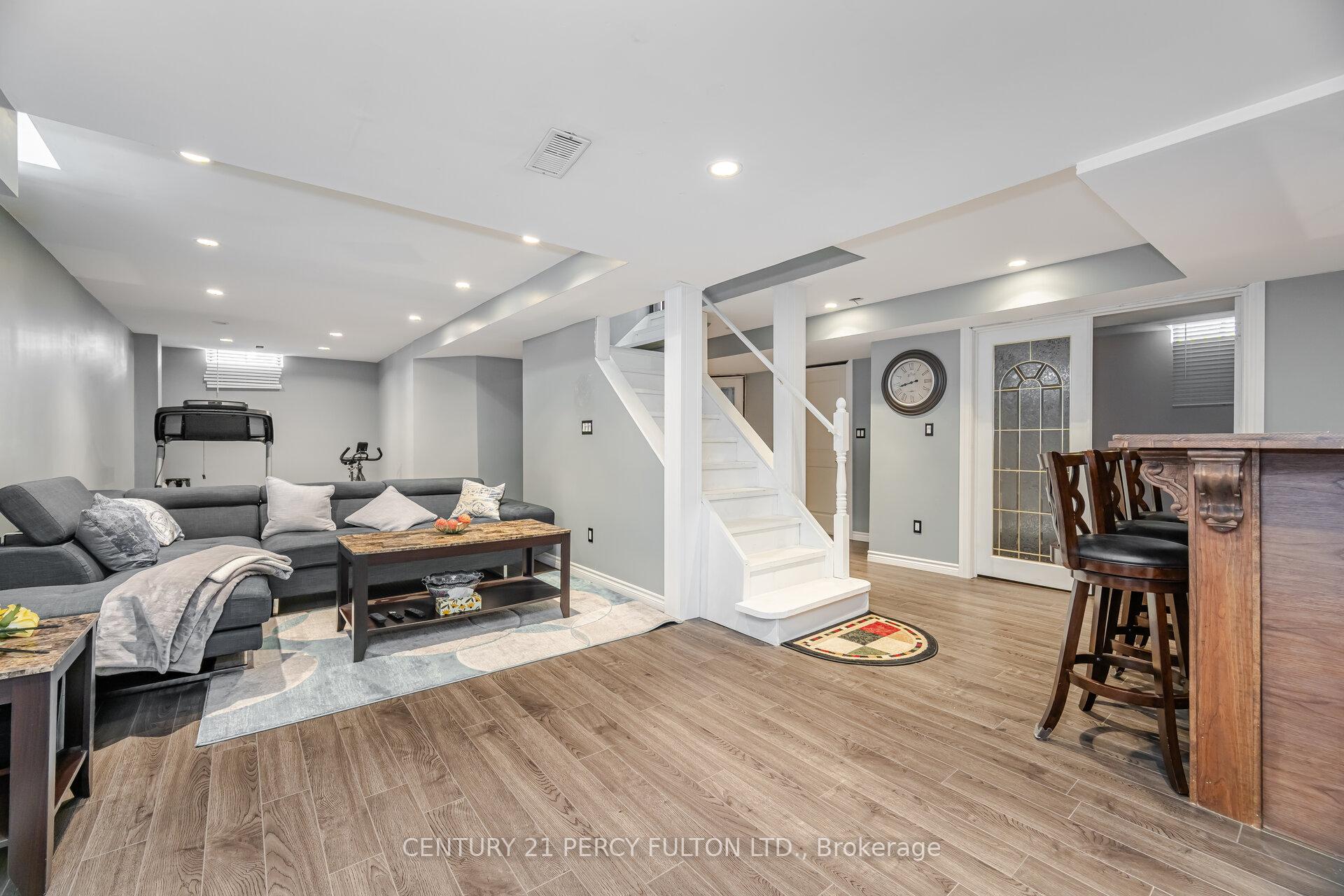 Photo 27 of 1602 Oakburn Street, Pickering, Highbush — HOMEH