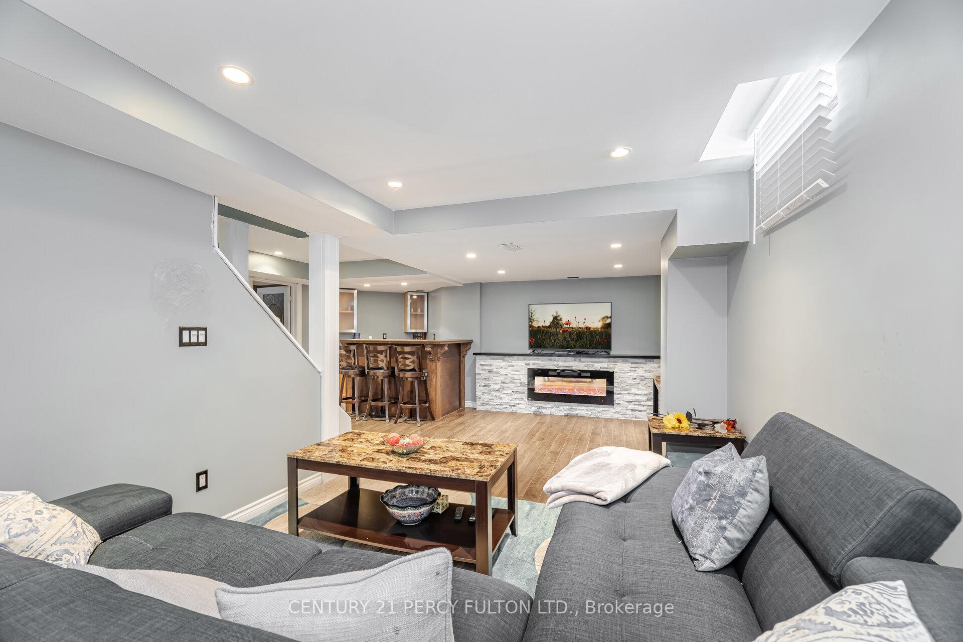 Photo 28 of 1602 Oakburn Street, Pickering, Highbush — HOMEH