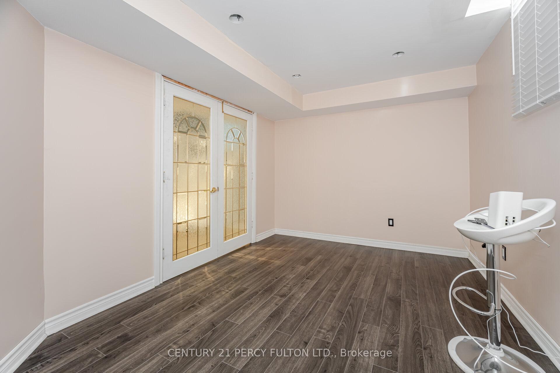 Photo 32 of 1602 Oakburn Street, Pickering, Highbush — HOMEH