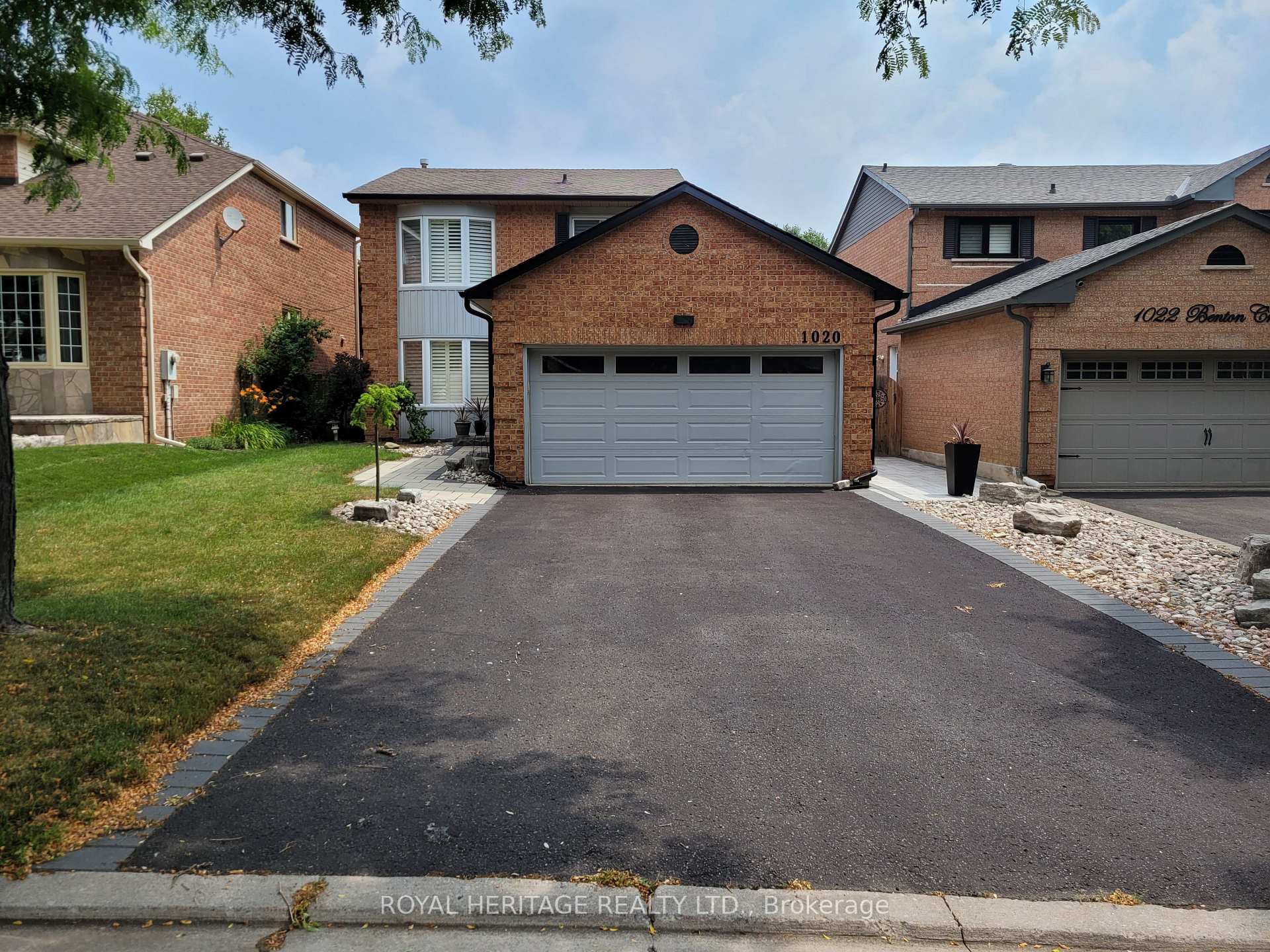 Photo 1 of 1020 Benton Crescent, Pickering, Liverpool — HOMEH