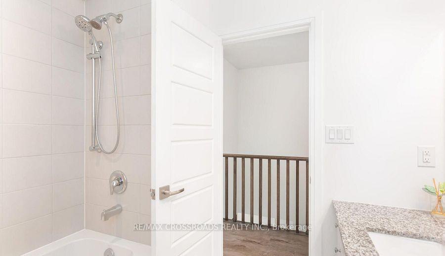Photo 9 of 1736 Thames Circle, Milton, Bowes — HOMEH