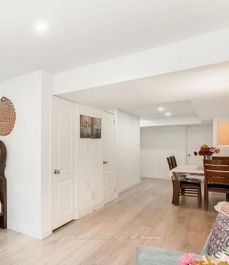 Photo 12 of 1736 Thames Circle, Milton, Bowes — HOMEH