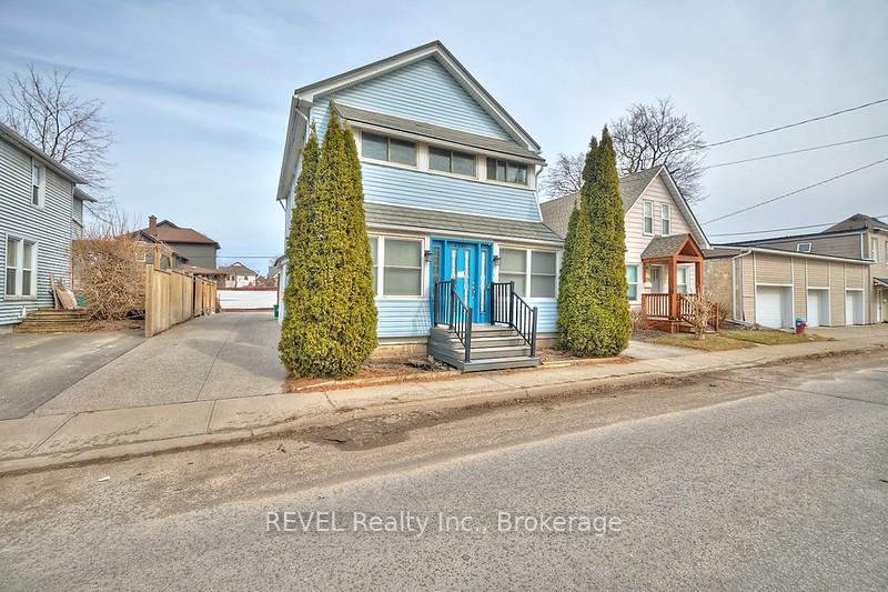 Photo 1 of 4585 Jepson Street, Niagara Falls, Downtown — HOMEH