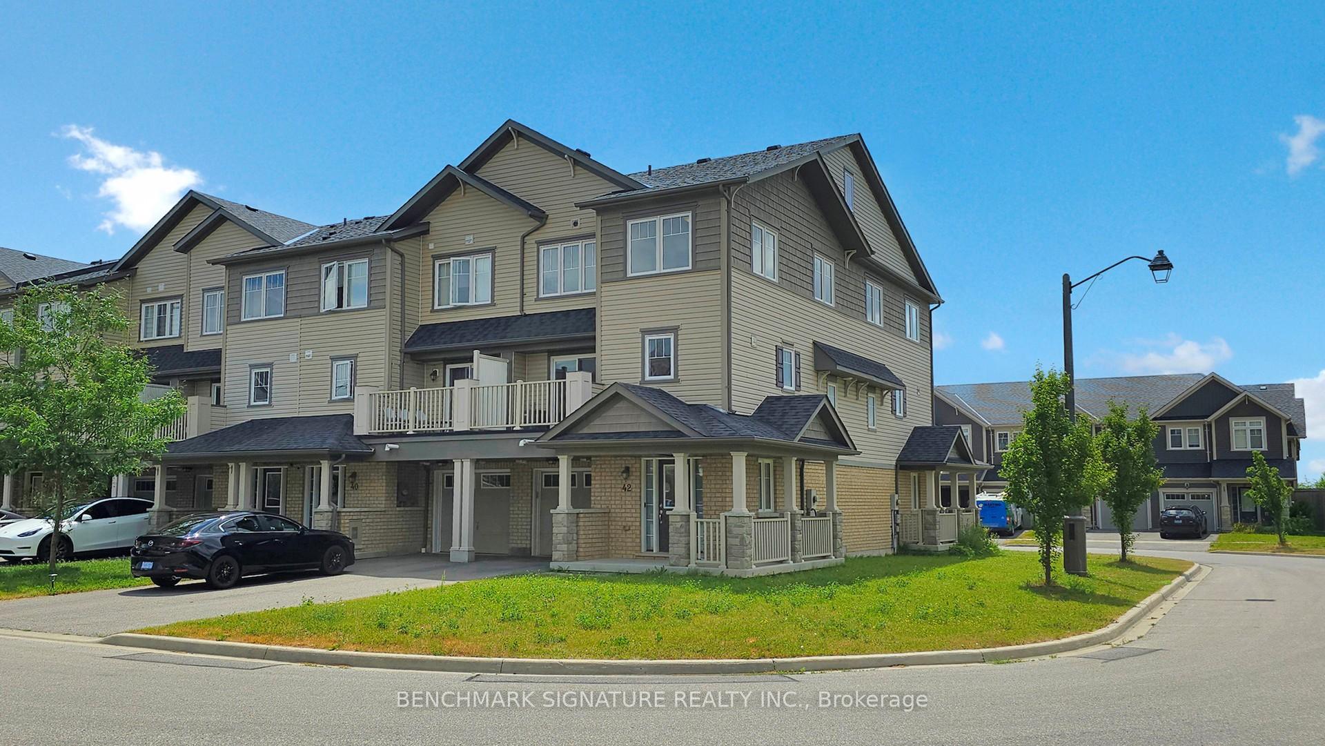 Photo 2 of 42 Nearco Crescent, Oshawa, Windfields — HOMEH