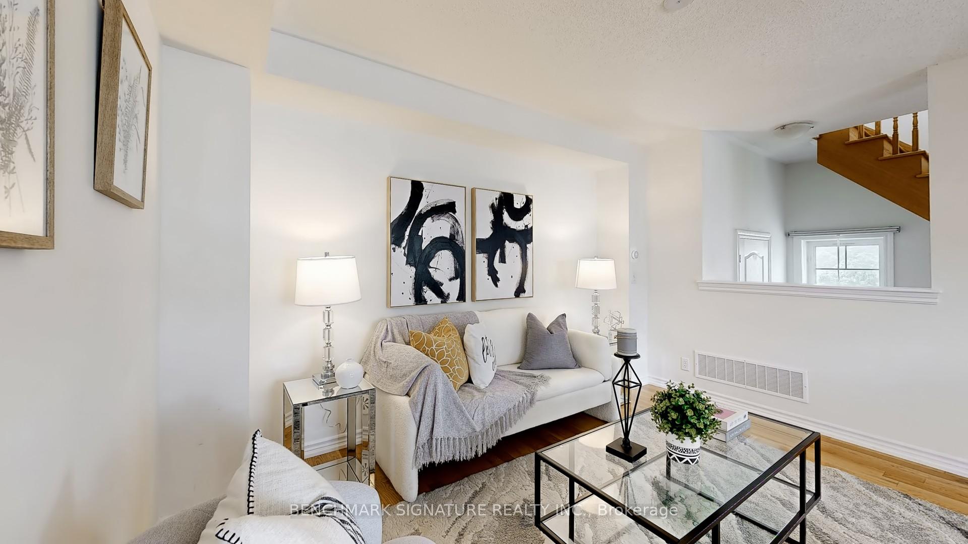 Photo 10 of 42 Nearco Crescent, Oshawa, Windfields — HOMEH