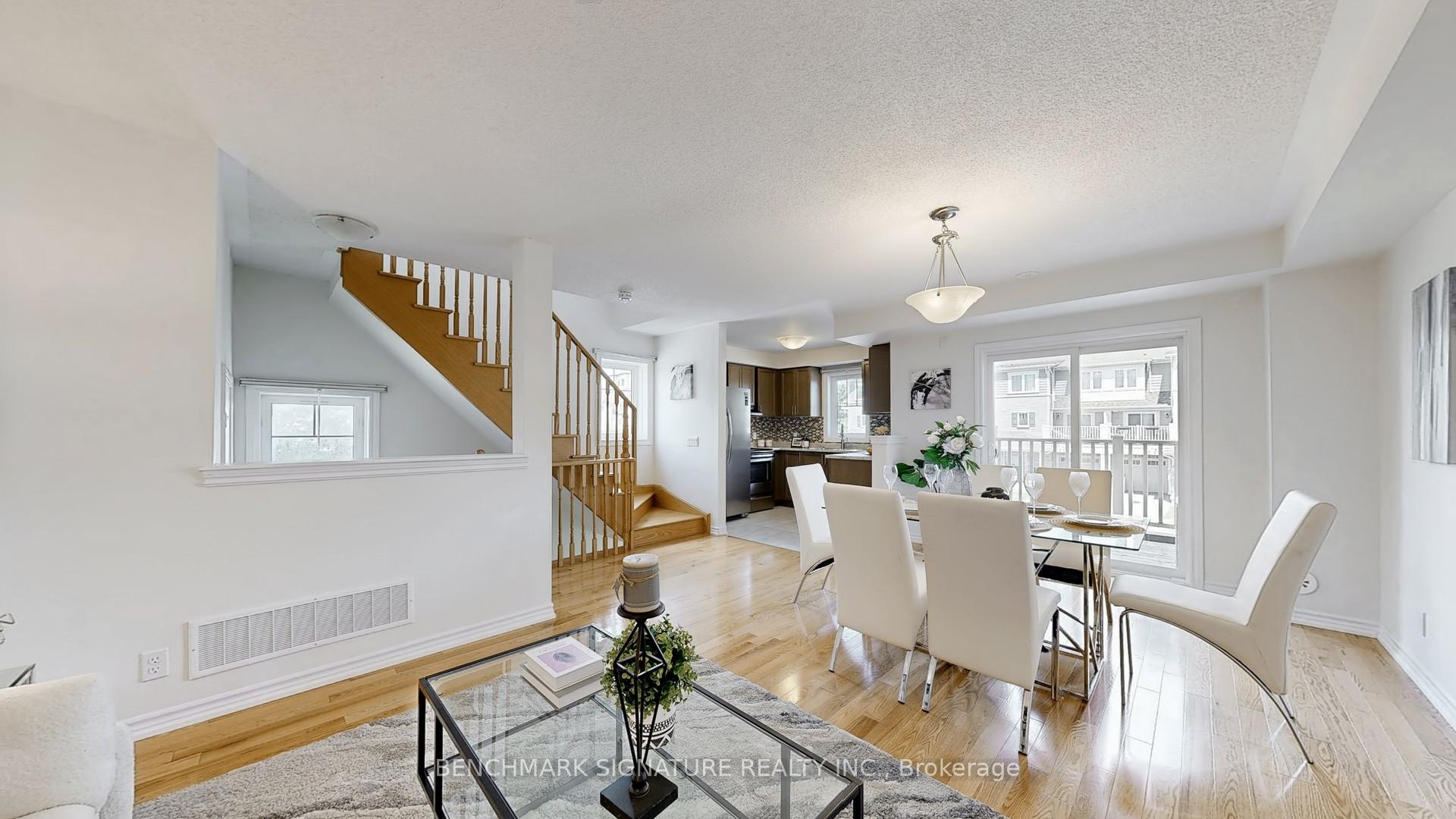 Photo 13 of 42 Nearco Crescent, Oshawa, Windfields — HOMEH