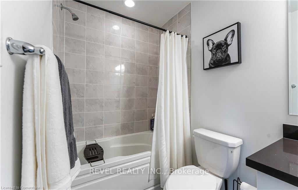 Photo 18 of 888 Ash Gate, Milton, Cobban — HOMEH