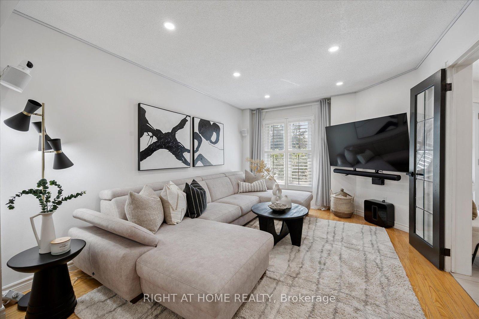Photo 5 of 1815 Westcreek Drive, Pickering, Highbush — HOMEH