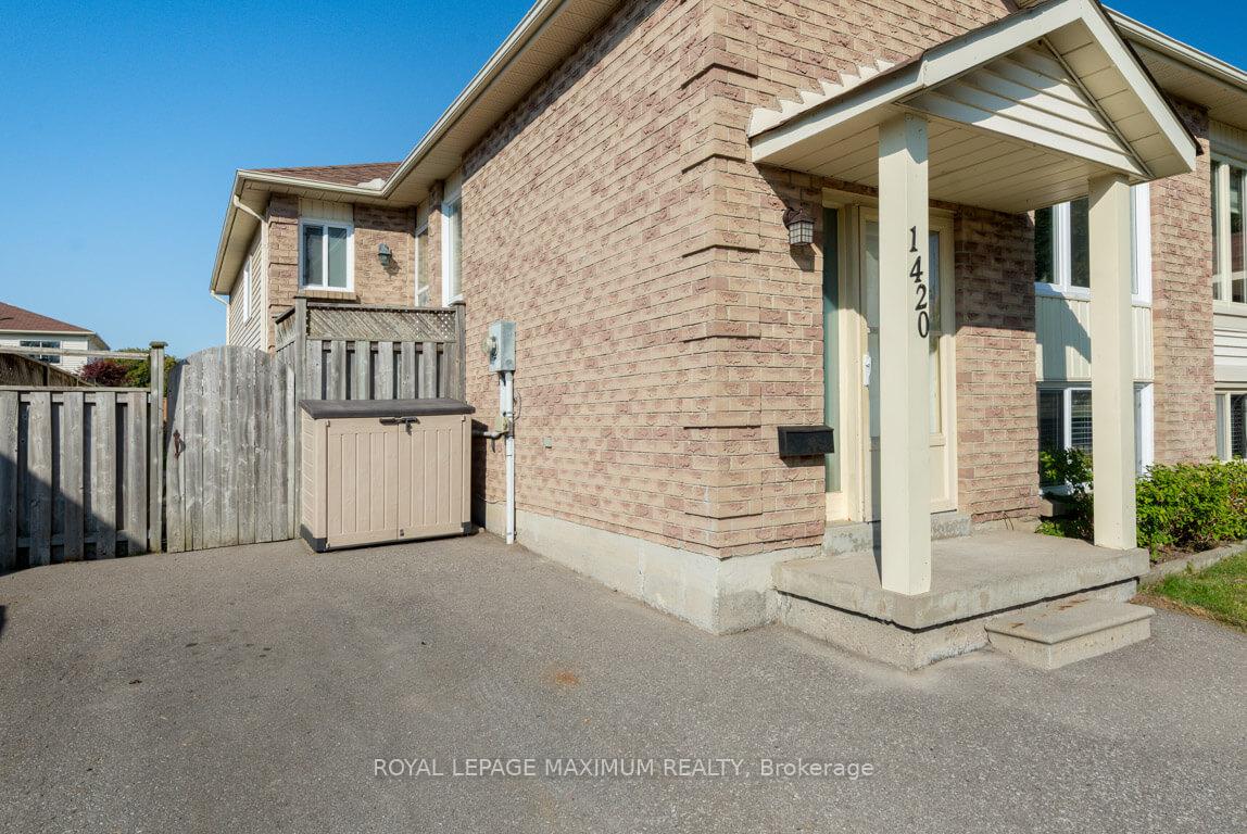 Photo 4 of 1420 Park Road S, Oshawa, Lakeview — HOMEH
