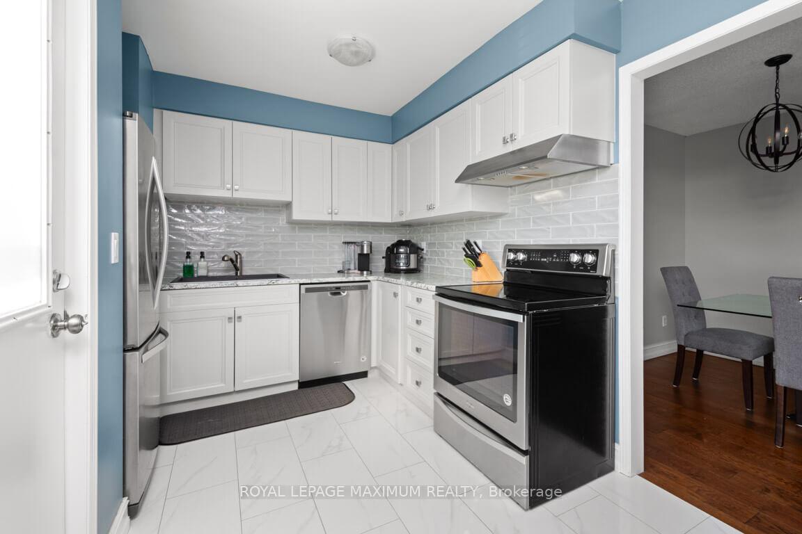 Photo 14 of 1420 Park Road S, Oshawa, Lakeview — HOMEH