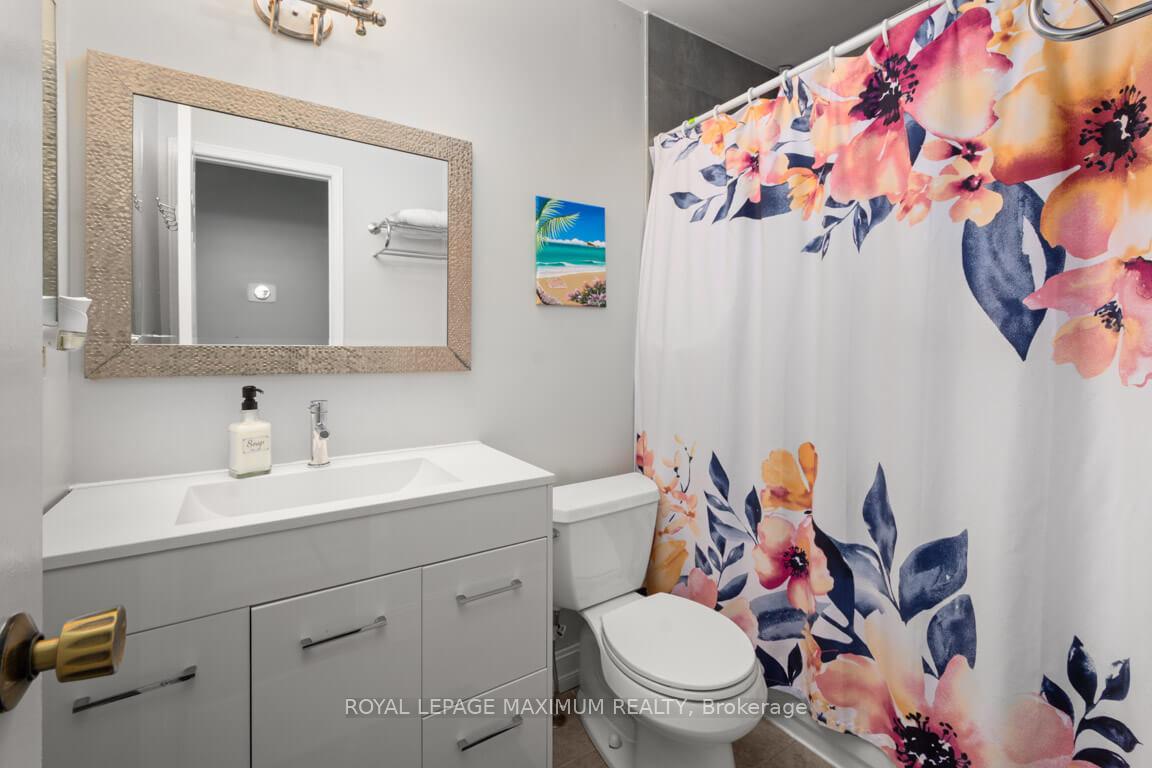 Photo 17 of 1420 Park Road S, Oshawa, Lakeview — HOMEH