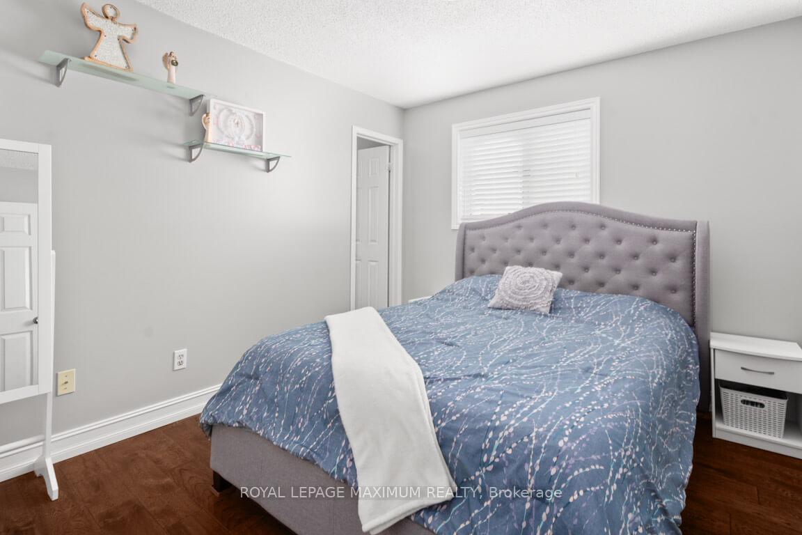 Photo 18 of 1420 Park Road S, Oshawa, Lakeview — HOMEH