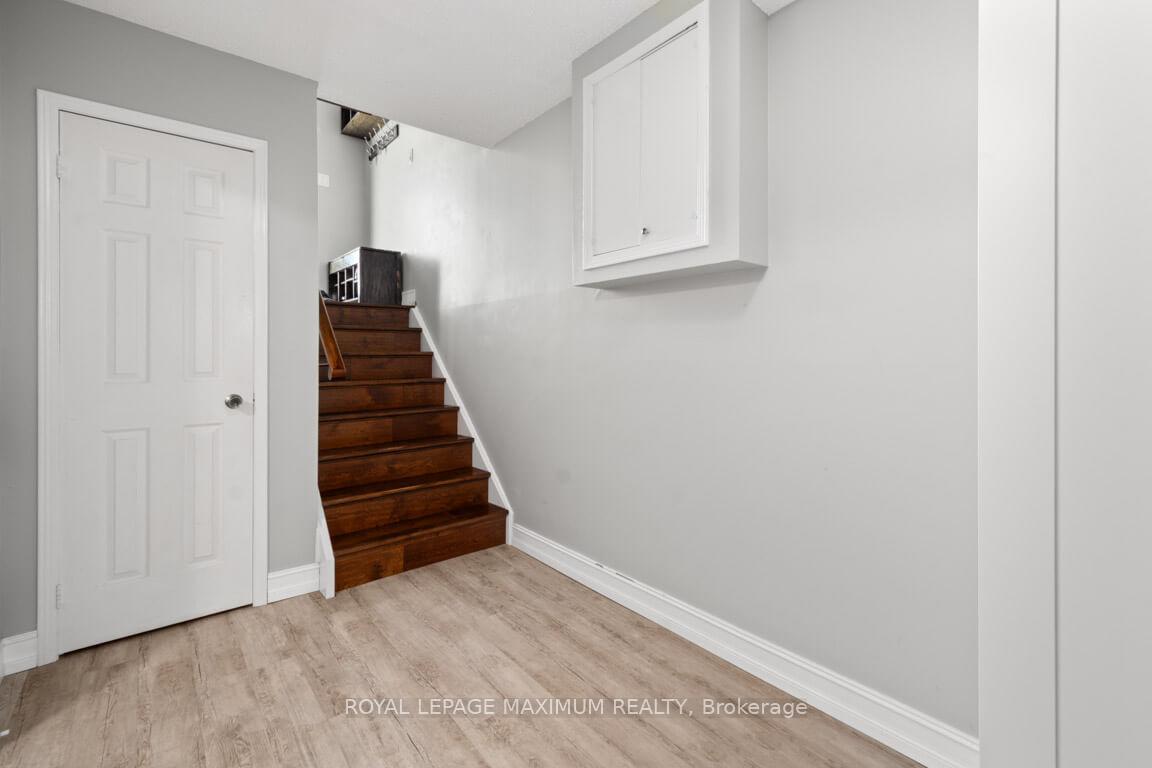 Photo 23 of 1420 Park Road S, Oshawa, Lakeview — HOMEH