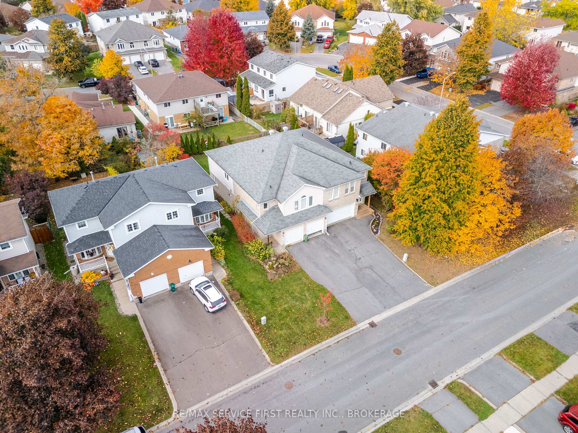 Photo 16 of 995 Waterbury Crescent, Kingston, City Southwest — HOMEH