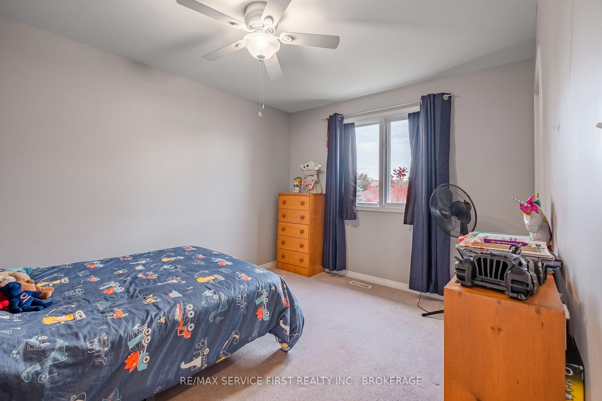 Photo 22 of 995 Waterbury Crescent, Kingston, City Southwest — HOMEH