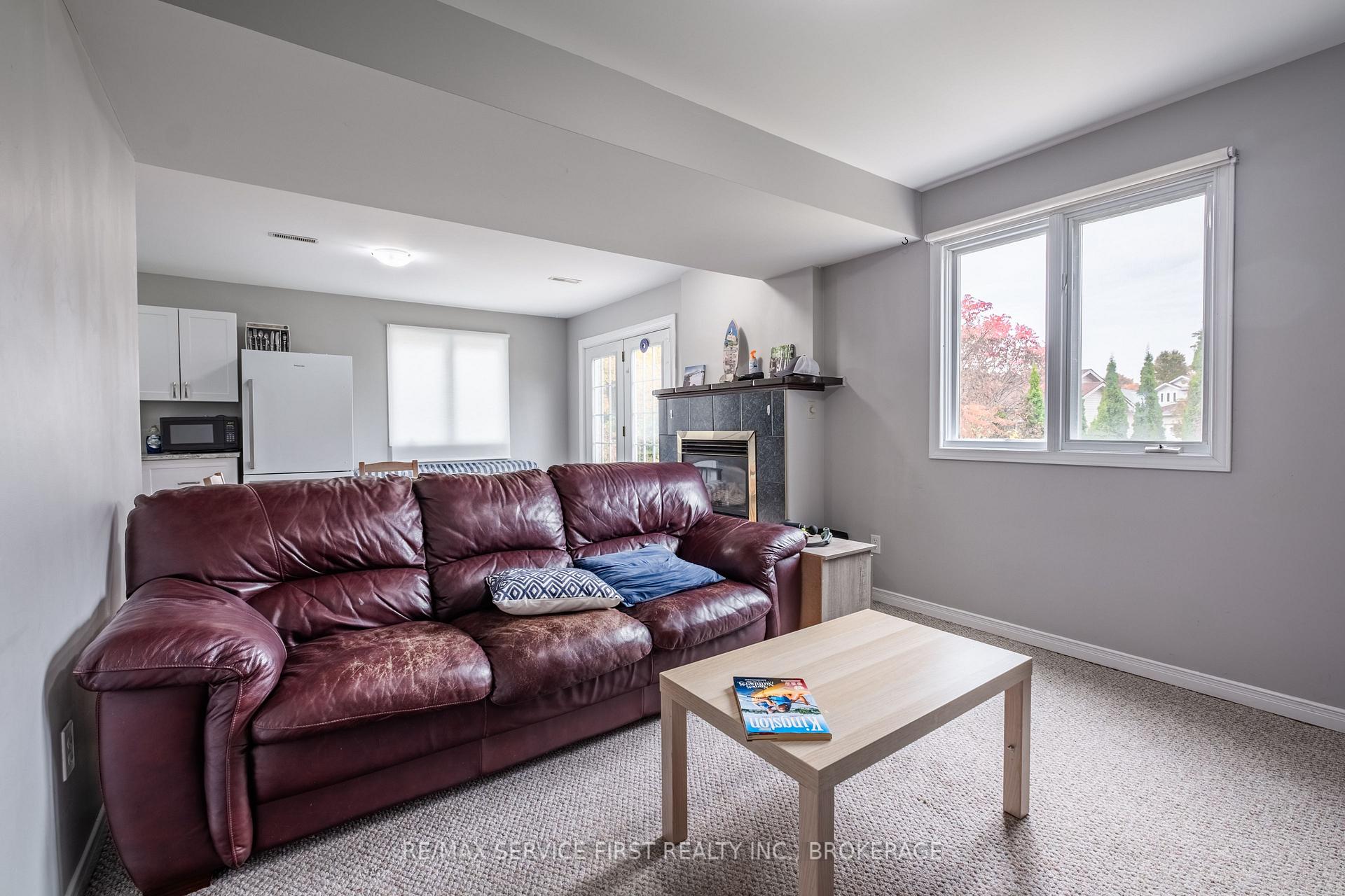 Photo 29 of 995 Waterbury Crescent, Kingston, City Southwest — HOMEH
