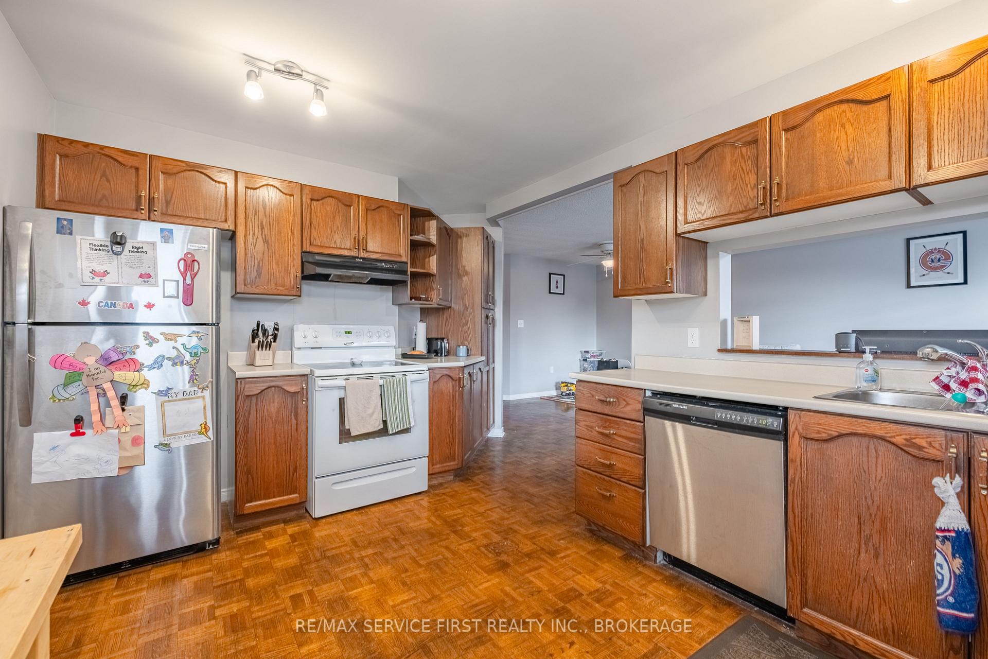 Photo 31 of 995 Waterbury Crescent, Kingston, City Southwest — HOMEH