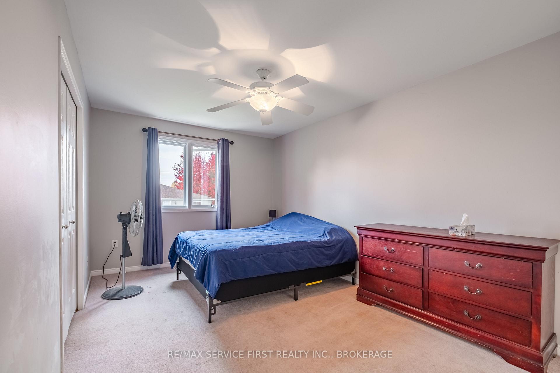 Photo 37 of 995 Waterbury Crescent, Kingston, City Southwest — HOMEH